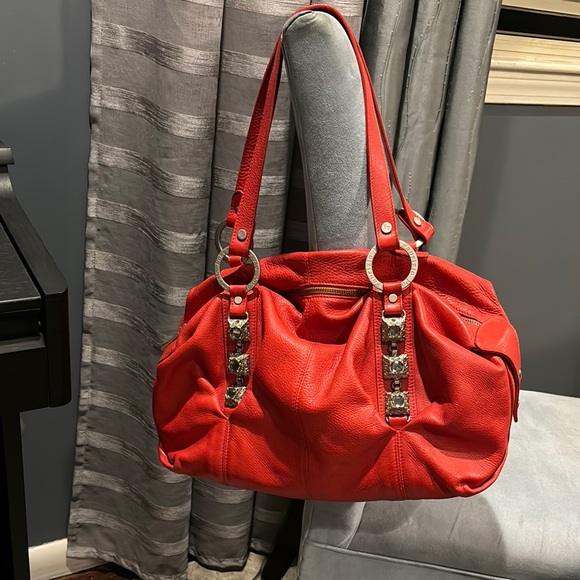 Red Leather Shoulder Bag - Picture 8 of 9